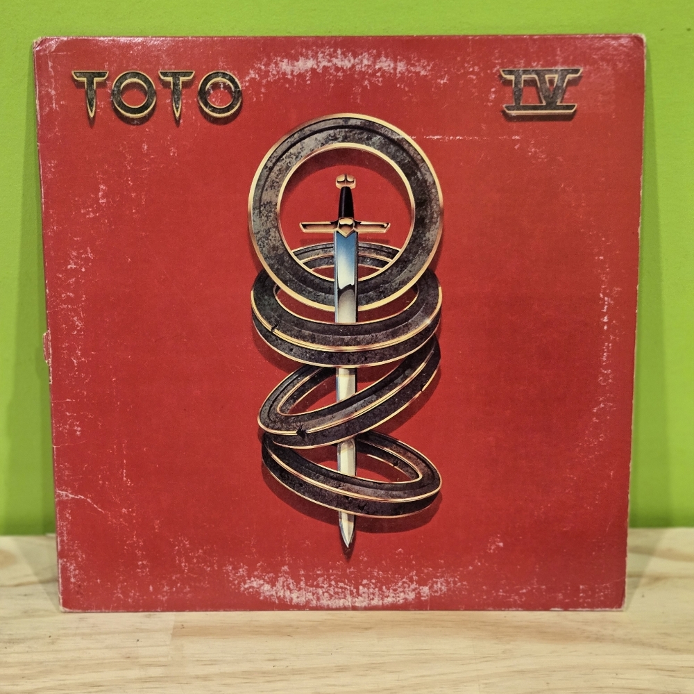 Toto IV